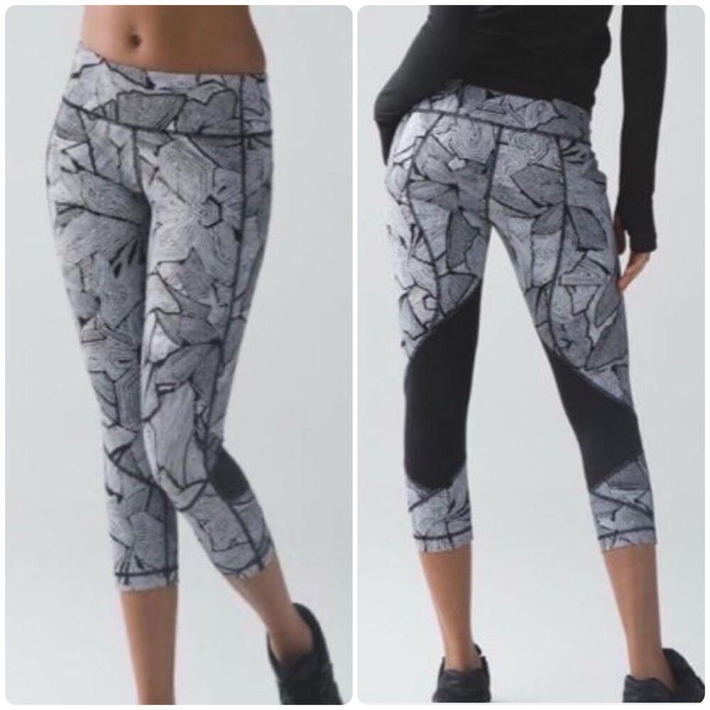 LULULEMON Pace Rival Crop Mid-Rise Yoga Run Leggings Dottie Tribe Print Size 4